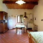 Tuscan Charm Near Nyaraló *